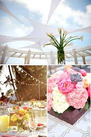 Despertarse, un día y que tu prometido te sorprenda con un pedido de mano y de boda parecería de un todo puede suceder en la playa, en la montaña o en un camping, con un decorado natural y el condimento especial que también podrán. Ideas De Centros De Mesa Para Bodas En La Playa Las Mas Top