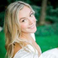 Email Address of @lilybethkey Instagram Influencer Profile