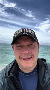 Steve Strano's Instagram, Twitter & Facebook