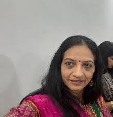 Carol Drechsler's Instagram, Twitter & Facebook