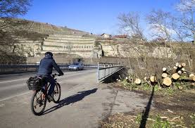 B 27 Im Kreis Ludwigsburg An Der Enzbrucke Wird 18 Monate Lang Gebaut Landkreis Ludwigsburg Stuttgarter Zeitung