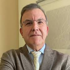 Conociendo a los Profesores del IV ° Congreso Internacional de Ortopedia y  Rehabilitación Regenerativa del 24 al 27 de Septiembre 2025 en la CDMX con  sede en el Hotel del Prado. El