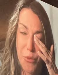 Bullying and Confrontation in Online Communities