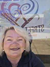 Streetheart opens variety shop in Kandos NSW