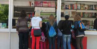 #todoempiezaenunalibrería gracias por leer 🔆📚 www.casadellibro.com. Feria Del Libro De Madrid Turismo Madrid