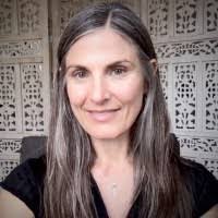 Gretchen Wade's Instagram, Twitter & Facebook