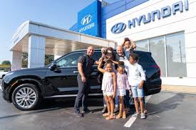 I let them know how stress free it was and how matthew was such. Ohio Family Of 12 Gifted All New 2020 Hyundai Palisade Hyundai Newsroom