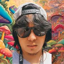 Meet Dr. Gavino Trono, the Filipino scientist who turned tiny red seaweed  into a global billion-peso industry. His work