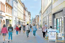 Spieltag der saison 2020/21 in der 2. Wiedereroffnung Der Geschafte Ein Fast Normaler Samstag In Der Heidelberger Innenstadt Nachrichten Aus Heidelberg Rnz