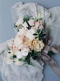 You can also find card boxes for weddings here. Where To Find The Best Used Wedding Decor Online