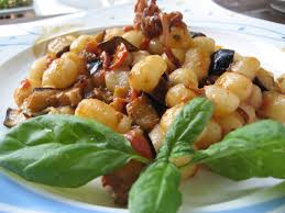 Check spelling or type a new query. Ricetta Chicche Di Patata Con Melanzane Moscardini E Pomodorini Ideericette