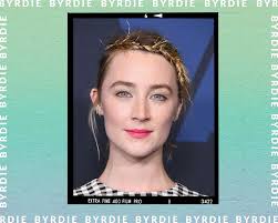 Inverted bobs, stacked bobs, or blunt bobs are ideal in case of thin hair. 30 Updos For Thin Hair And How To Achieve Them