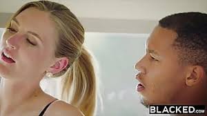 Housewife pays au pair extra for a massage with a little extra. Neighbor Free Porn Tube Xvidzz Com