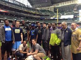 Y es que el hijo de padre pero antes de llegar a la nba, el mexicano tuvo buenas actuaciones con la universidad de marquette en la ncaa, las cuales captaron la atención de. Juan Toscano Anderson On Twitter Ironic How Ncaa Suspended Me 3 Games For Going To A Brewer Game With A Friend Though