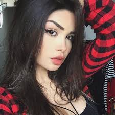 Amanda Emanuel (amanda_emanuel)