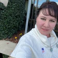 Today marks my 1 year Amaversary!