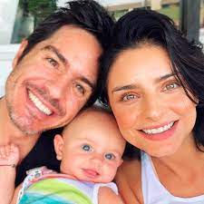 A un año de terminada su relación, hacemos un recuento de una de las parejas más mediáticas del medio artísticos. Aislinn Derbez Says Mauricio Ochmann Is More Like A Brother Than A Husband