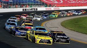 Under the charter system that was established in 2016, nascar cup series events can have up to 40 cars in the field. A Guide To Understanding Nascar Playoffs Nascar Betting