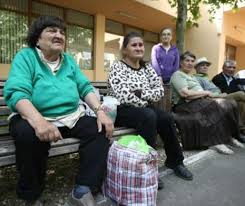 Pensia pentru munca depusă şi limita de vârstă se acordă pe viaţă la cererea agenţilor economici pentru bărbaţi după 62 ani cu o vechime minima în munca 30 ani iar pentru femei la 57 ani, vechime minim 25 ani. Care Tip De Vechime In MuncÄƒ E RecunoscutÄƒ La Stabilirea Pensiei Evenimentul Zilei