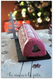 Buche De Noel A La Mandarine Insert Vanille La Main A La Pate Recette Financier Chocolat Framboise Buche Chocolat Framboise