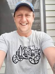 Daniel Crank's Instagram, Twitter & Facebook