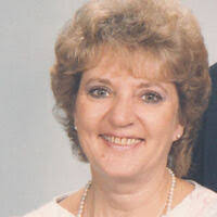 Geraldine Stark's Instagram, Twitter & Facebook