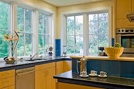 Browse 90 corner kitchen window on houzz whether you want inspiration for planning corner kitchen window or are building designer corner kitchen window from scratch, houzz has 90 pictures from the best designers, decorators, and architects in the country, including pbnj design and kelley wingate designs. Detail Of Kitchen Toward Corner Window Contemporary Kitchen Burlington By Smith Vansant Architects Pc Houzz Ie