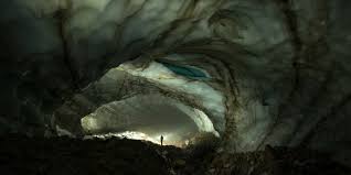 Mount Hood: Sandy Glacier Ice Caves