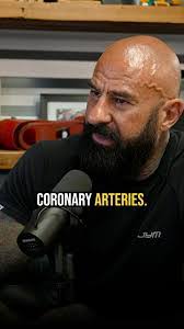 Mike Lazaro's Instagram, Twitter & Facebook