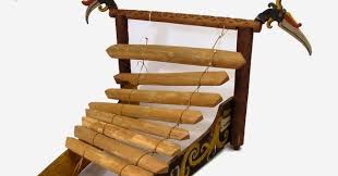 Beragamnya alat musik tradisional menjadi hal yang seharusnya dilestarikan dan dibanggakan oleh seluruh penduduk indonesia. Mengenal 4 Alat Musik Tradisional Kalimantan Utara Yang Unik