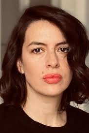 Anna Galante's Instagram, Twitter & Facebook