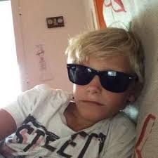 Henry Winn's Instagram, Twitter & Facebook