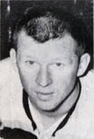 Player photos for the 1956-57 Barrie Flyers at hockeydb.com