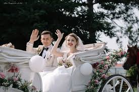 Una Dintre Fetele Din Botoșani S A Măritat știri Botoșani Monden Stiri Botosani Ro