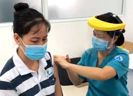 Shipper được di chuyển liên quận trong trường hợp nào? Tiem Vaccine Covid 19 Cho 5 000 Cong Nhan Táº¡i Khu Cháº¿ Xuáº¥t Tan Thuáº­n Y Táº¿ Vietnam Vietnamplus
