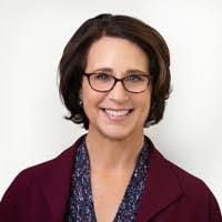 Roxanne Ireland's Instagram, Twitter & Facebook