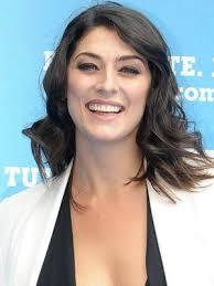 Résultat de recherche d'images pour "elisa isoardi"