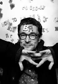 Гробът на дивана по нищо не се отличава от обикновения гроб ~ Владимир  ЯКОВЛЕВ