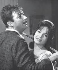 رشدي و شادية في فيلم الزوجة 13 في أجمل مشاهد الفيلم Egyptian Actress Egyptian Beauty Egypt Movie