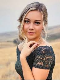 Bertha Feaster's Instagram, Twitter & Facebook