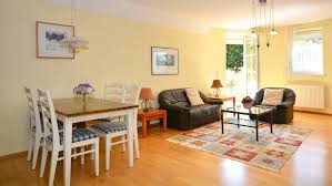 60 m² in einer gepflegten wohnanlage in meersburg an. Alle Wohnungen Im Uberblick Ferienwohnung Pfarrhaus In Meersburg