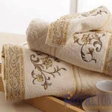 Refresh a bathroom with plush bath towels in classic pendleton patterns. Tinge And Hue And Cream Paisley Weave Bath Towel Set Royalton Towel Industries The Leading Wholesale Bath Towels Manufacturers In Pakistan Makes Your Bathing Experience A Grand One With The Latest
