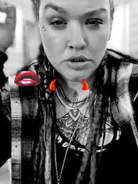 Ebony Gatling's Instagram, Twitter & Facebook