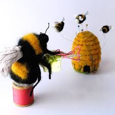 Bumblebees are considered to be beneficial insects because they pollinate crops and plants. A Sewing Bee And Bee Hive Pin Cushion Miss B Has Been Taking Liberties Bumble Bees Don T Make Honey Or Live In Hives But Hey Th Filz Fee Filzen Feengarten