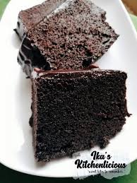 (the frosting is courtesy of betty crocker). Kek Coklat Moist Versi Bakar Cukup Lembut Macam Kukus Sedap Pa Ma