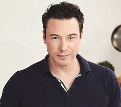 Dispirito dated katie brown and deborah schoeneman before marrying his college love, natalie david. Chef Rocco Dispirito Bio Age Married Recipes Books Now Eat This