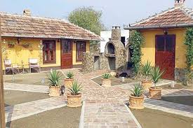 Find sandra romain tracks, artists, and albums. Sandra Romain Isi Face VilÄƒ De 400 000 De Euro Click Mobile