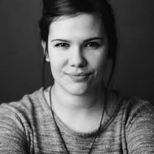 Jessica Rieck's Instagram, Twitter & Facebook