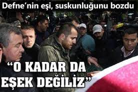 Defne joy foster'ın annesinden kızının ölümü i̇le i̇lgili açıklama. Defne Joy Foster In Esinden Carpici Aciklamalar