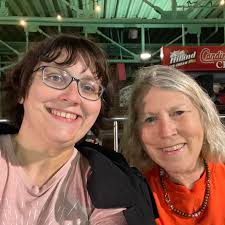 Voice mail message editing for wedding service